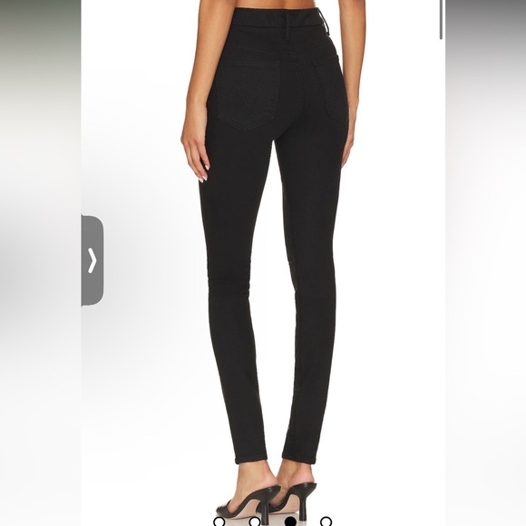 Mother High Waisted Looker in Not Guilty Black Women’s Denim Size 25 - Picture 2 of 7